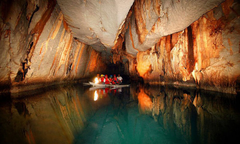 cave tubing belize